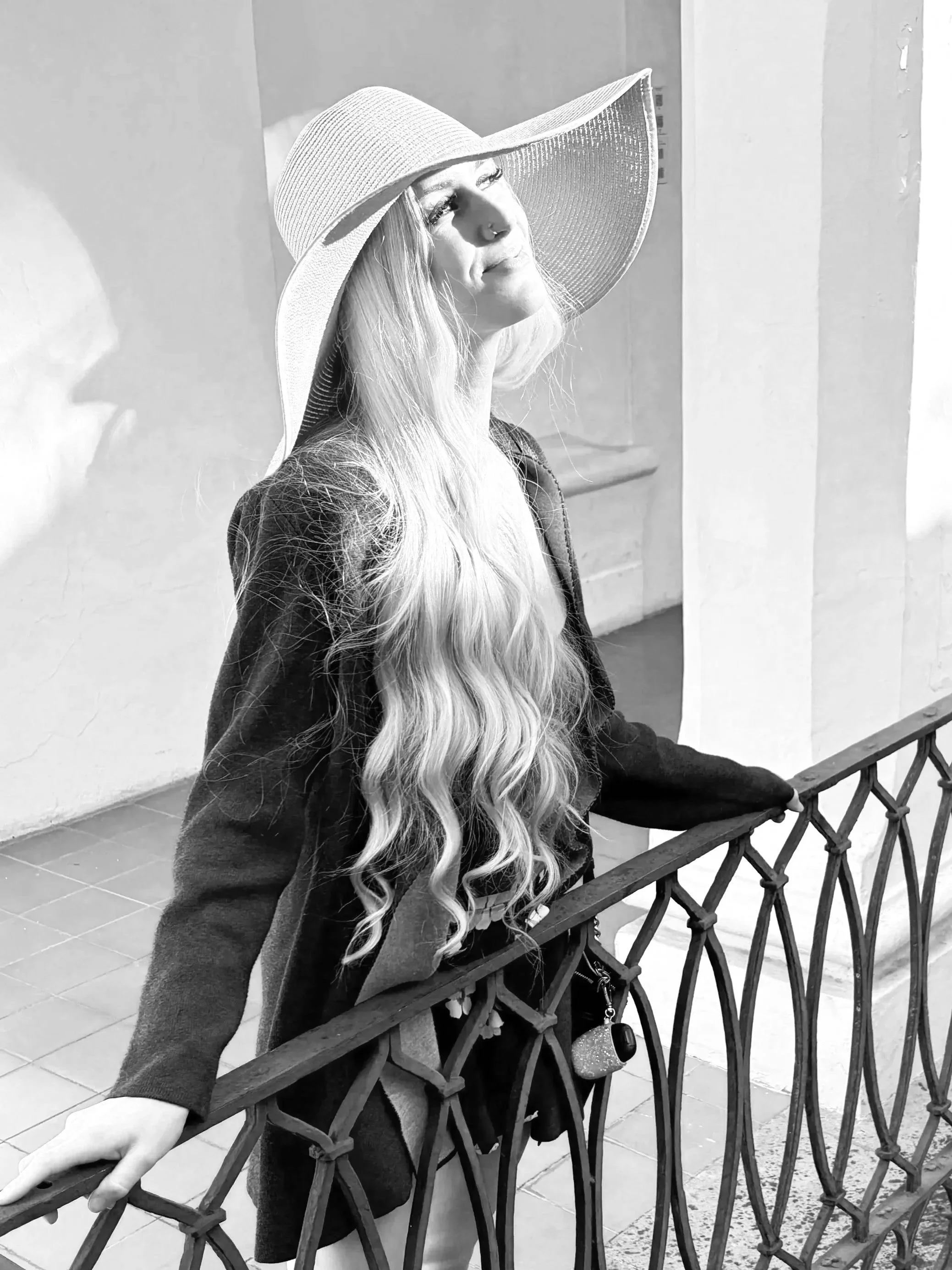 Sarah Cushing, Registered Psychotherapist at Liminal Bloom Counselling and Consulting, Ottawa